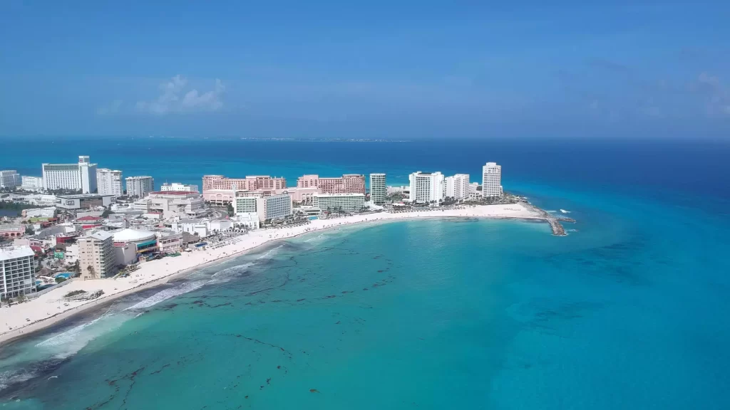 La Cápsula del Tiempo: Un Mensaje del Cancún 2023 al 2070